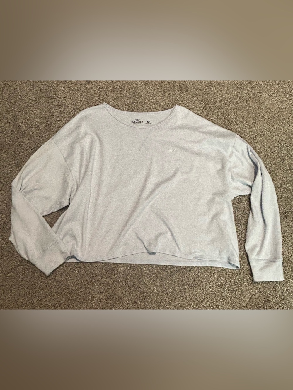 Women’s Hollister Pale Blue Boxy Crewneck Top Long sleeve crop M